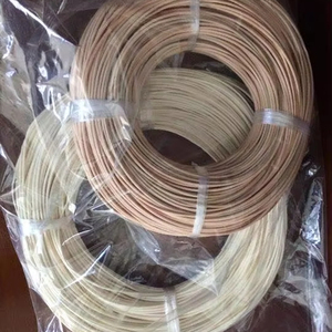 Noyau de rotin de qualité supérieure à surface lisse pour la fabrication de meubles et de paniers - Product Image 1