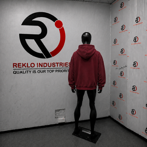 Sudadera con capucha personalizada color granate con cremallera, estilo gótico, con gráfico de cruz y letras AB, estilo urbano, unisex, para hombre y mujer - Product Image 4