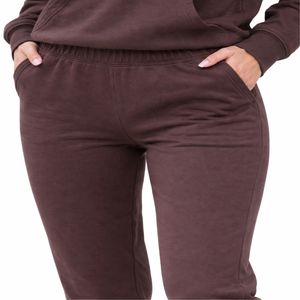 Chándal único para mujer con costuras duraderas y acabados de primera calidad. Ropa deportiva informal moderna, perfecta para viajes y uso diario. - Product Image 5