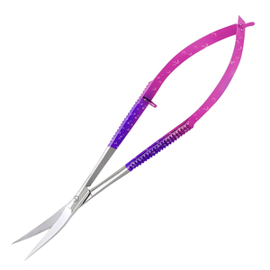 Ciseaux de maquillage professionnels Spring Scissor, revêtement plasma noir, couleur extra-éclatante, micro-ciseaux russes extra-affûtés pour la coupe des sourcils - Product Image 1