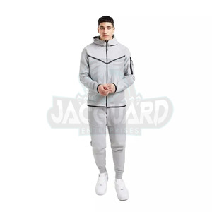 Conjunto de chándal de algodón premium para hombre, diseñado para brindar comodidad y estilo, con una tela suave y transpirable, ideal para todas las estaciones. - Product Image 2