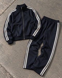 Conjunto Deportivo Personalizado Unisex para Primavera, Chaqueta con Cremallera Completa y Pantalones Deportivos con Franjas Laterales, Ropa Deportiva Urbana, Marca Privada OEM - Product Image 1
