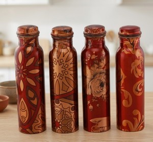 Botella de Agua de Cobre Impresa a Mano, Botellas de Cobre Decorativas de Diseño con Tapas de Cobre Herméticas, Cobre Puro Ayurvédico - Product Image 1