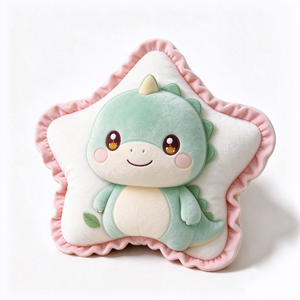 Almohada de peluche personalizada con forma de estrella y cara de oso, con borde rosa con volantes, cojín suave. - Product Image 5