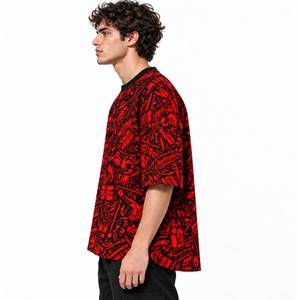 T-shirt à manches courtes surdimensionné pour homme, col rond, imprimé graphique crâne rouge et noir, style streetwear - Product Image 4
