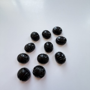 หินออนิกซ์สีดำธรรมชาติ TFH สำหรับทำเครื่องประดับ ขนาด 12x10 มม. รูปทรงวงรี สามารถทำหลายขนาดได้ - Product Image 5