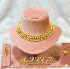 Conjunto de Collar y Pendientes de Novia de Aleación de Zinc Chapado en Oro Indio con Circonitas y Diseño Elegante - Product Image 5