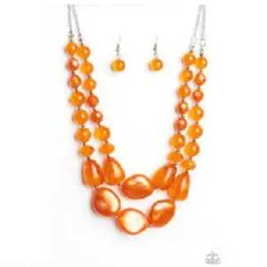 Collier de Noël de haute qualité, écologique, peint à la main, en résine rouge multicolore, à thème ange, pour femmes et filles - Product Image 2