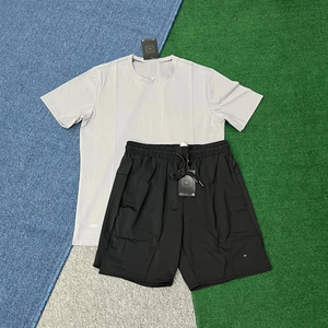 Ensembles d'été 100 % coton pour hommes, t-shirts à col rond et shorts, fabriqués au Pakistan, design de haute qualité, ensembles de t-shirts pour hommes - Product Image 4