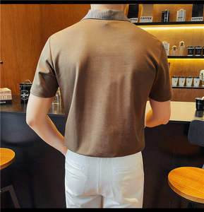 เสื้อเชิ้ตผู้ชายสไตล์ลำลองคุณภาพสูง แฟชั่นปกคอพับ แขนสั้น ทรงเข้ารูป - Product Image 2