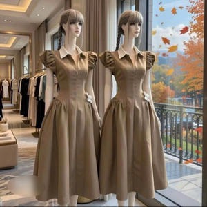 Robe élégante pour femme, robe à manches courtes, alliant parfaitement élégance, confort, décontracté et formel pour diverses occasions, maxi en soie - Product Image 5