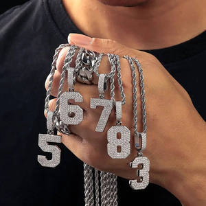 Pendentif Numérique Personnalisé en Moissanite Argentée, Style Hip Hop Luxe Iced Out, Bijou Tendance pour Fêtes et Événements, Streetwear - Product Image 4