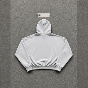 เสื้อฮู้ดดี้พรีเมียมสีเทาอ่อนทรงโอเวอร์ไซส์แบบซิป มีกระเป๋าอเนกประสงค์ สไตล์แฟชั่นแนวสตรีทลุคสบายๆ ลุคสตรีทแวร์แบบวินเทจ ใส่สบายทุกวัน - Product Image 6