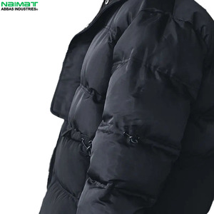 Chaqueta Acolchada Negra Sólida Personalizada con Capucha para Hombre, Abrigo Grueso Acolchado para Invierno, Ropa de Abrigo Cálida para Exteriores - Product Image 4
