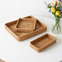 Plateau de service tendance en rotin tressé fait main, personnalisable, écologique, durable, style bohème, pour salle de bain, salon, restaurant
