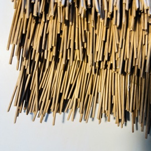 Toiture en chaume synthétique en plastique PE, imitation <span class=keywords><strong>roseau</strong></span> africain, pour usage extérieur, moderne - Product Image 4