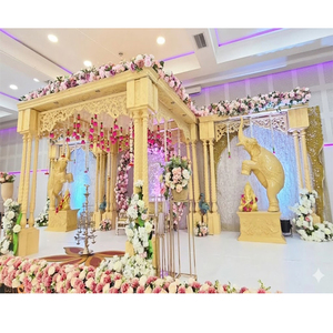 Mandap Dorado de Fibra Majestuoso para Bodas del Sur de la India, Estilo Templo Tradicional, Manavarai Intrincadamente Tallado, Decoración de Mandap Balaji - Product Image 6