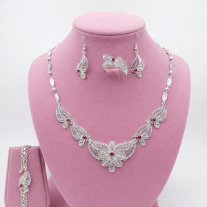 MOLL JEWELLERS Collier tendance et élégant pour femme en laiton massif plaqué or/rhodium/argent avec zircon naturel, motif feuille, 16 pouces - Product Image 4