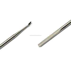 Ensemble d'outils repousse-cuticules double tête en acier inoxydable réutilisable pour manucure - Product Image 2