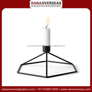 Bougeoir en métal géométrique 3D de haute qualité pièce d'accent unique et artistique pour anniversaire de mariage et décor de fête - Product Image 2