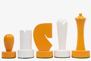 Échecs de luxe de la série Berliner en bois de buis peint jaune et blanc, roi de 3,7 pouces, au meilleur prix - Product Image 5