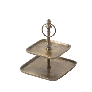 Azora Industries Support à gâteau en métal fait main de haute qualité pour la décoration de table d'anniversaire - Product Image 2