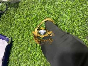 นาฬิกาควอทซ์โทนสีทอง หน้าปัดลายเพชร นาฬิกาข้อมือสไตล์หรูหรา - Product Image 2