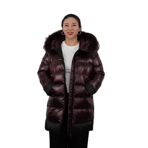 NEW Custom logo Lady Winter <b>Women</b> Puffer <b>Jacket</b> Outdoor Warm Quilting Coat Fashion Down <b>Jackets</b> <b>Women</b> Down <b>Jacket</b> - Product Image 3