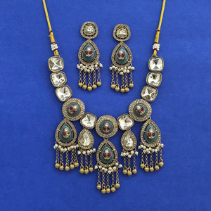 Mayoristas de Joyería Artificial de Moda en India, Collar Antiguo de Estilo Tradicional con Baño de Mehndi 231841 - Product Image 1