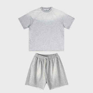 Conjunto de 2 Piezas para Hombre, Camiseta y Pantalones Cortos Holgados de Algodón 100% con Logotipo Personalizado de Alta Calidad para Ropa Urbana - Product Image 5