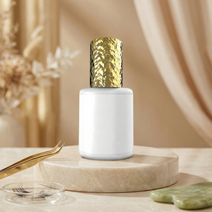 กาวต่อขนตาชนิด A ของ SSM CHEMICAL สำหรับ OEM ODM และฉลากสินค้าส่วนตัว แห้งเร็วภายใน 3 ถึง 4 วินาที - Product Image 1