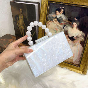 Bolso de Noche Elegante con Cadena de Perlas, Bolsos de Concha, Cartera de Acrílico y Bolso de Mano - Product Image 4