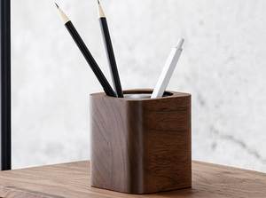 Organisateur de bureau en bois minimaliste pour stylos, porte-stylos en bois naturel pour l'espace de travail à domicile, organisateur de bureau en bois au design intemporel - Product Image 2