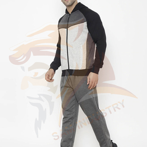 Wholesale Customized Design Men Winter Hooded Tracksuits Set New Style High Street Wear Regular Fit Drawstring Closure for - Product Image 4