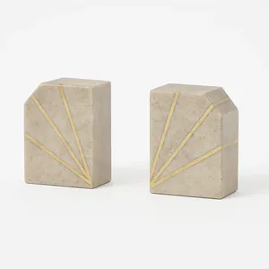 Porte-livres en marbre beige Art Déco de luxe avec accent doré, pierre naturelle géométrique pour la décoration de la maison, du bureau ou des étagères - Product Image 4