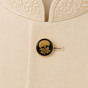 Botón de Sherwani con diseño de clave de sol dorada real hecho a mano con acabado de esmalte negro brillante para Achkan y Bandhgala de lujo para bodas - Product Image 2