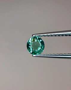 Magnifique pierre précieuse de tourmaline Paraiba naturelle du Mozambique, certifiée bleu vert néon, pierre brute pour bijoux fins - Product Image 4