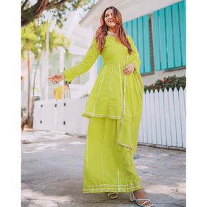 Ensemble de costume en mousseline vertâtre avec broderies Gotta et dupatta épaisse - Taille XS - Product Image 5