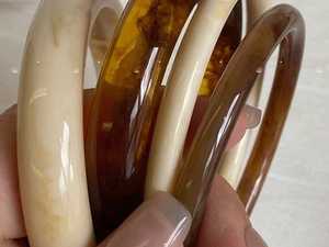 ชุดกำไลข้อมือเรซิ่นแบบเรียบง่าย - Product Image 6