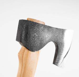 STEEL CRAFT INTERNATIONAL Hache-marteau professionnelle en acier à haute teneur en carbone forgé à la main, 11,8 pouces, manche en bois de frêne pleine tige, pour bushcraft et bricolage - Product Image 4