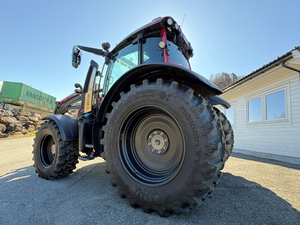 รถแทรกเตอร์ฟาร์ม 2023 วาลตร้า N175 รถแทรกเตอร์แบบมีล้อหน้าลาก - Product Image 6