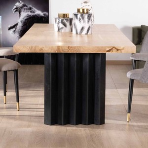 Table à manger Vandana Ivory Sense Large 260cm en acacia avec pieds en métal plissé noir Audacio - Product Image 2
