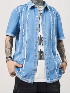 Chemise en jean déchirée et délavée à manches courtes coupe ample pour homme, col rabattu, style streetwear, en coton tissé pour l'été - Product Image 2