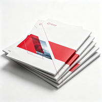 Service de catalogue, magazine, brochure, livret personnalisé en carton rigide multicolore avec impression numérique offset