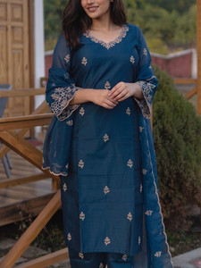 Women's Blue <b>Silk</b> Quick Dry <b>Kurta</b> Pant Set Dupatta Traditional Regular Fit Knee-Length Indian Pakistani Wear All Seasons - Product Image 3