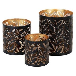 Porte-bougies en métal faits à la main, parfaits pour les maisons modernes, ajoutant une ambiance sereine et un charme artistique. - Product Image 3