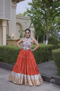 Ensemble Salwar Kameez en Soie Rayonne LAMOUNT de Qualité Supérieure pour Femme, Jupe Évasée pour Dandiya, Tenue Traditionnelle du Gujarat, Séchage Rapide - Product Image 2