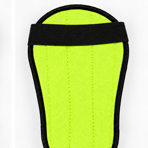 Protections de tibia de football personnalisées de haute qualité avec design par sublimation, vente en gros à prix avantageux - Product Image 5