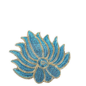 Eco-Friendly Chenille Purple Flower Embroidered <b>Sew</b>-<b>On</b> Iron-<b>On</b> Applique Nonwoven Felt Decorative Cloth <b>Patch</b> - Product Image 4