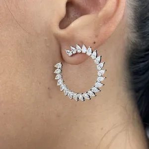 Boucles d'oreilles en diamant poire 3,02 carats, cultivé en laboratoire, or blanc 14 carats - Product Image 4
